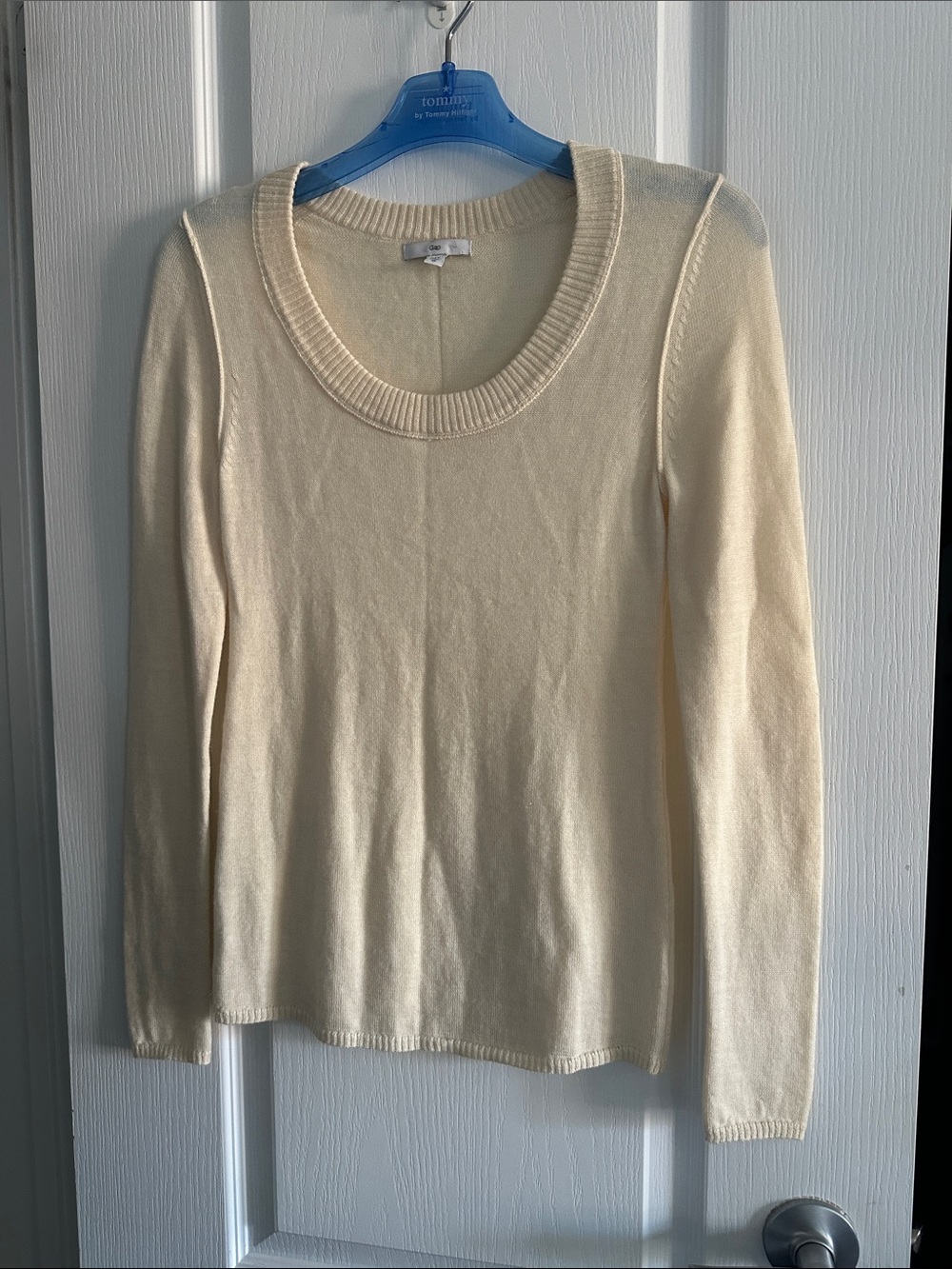GAP Cream Scoop Neck Long-Sleeve Sweater reversible style women’s size x’s B106